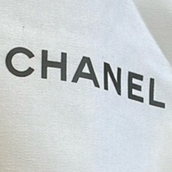 NWOT Chanel Wallet or Makeup Bag!!